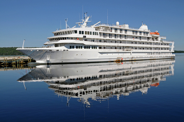 Cruise Ship Cruise Ship